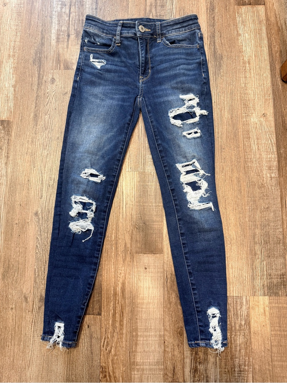 American Eagle Outfitters Distressed Dark Blue Skinny Jeans